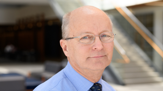 Headshot of Robert Kuhn