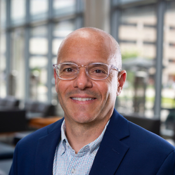 frank romanelli headshot